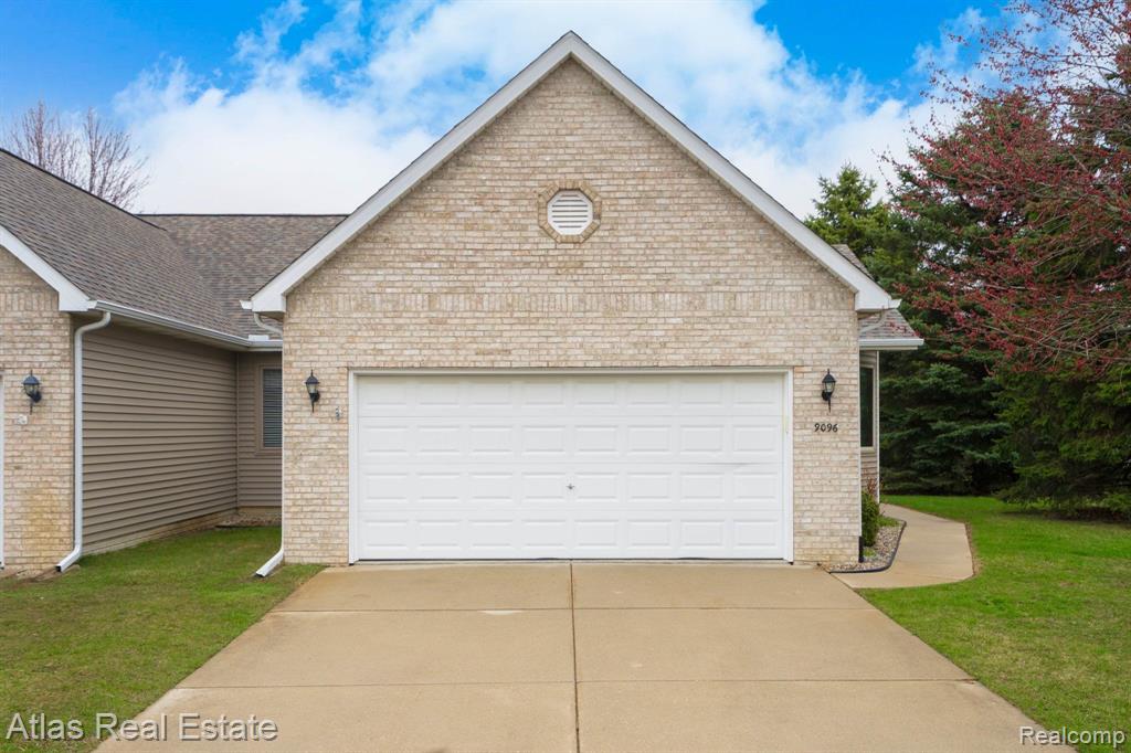 9096 EMILY Drive, Davison, MI 48423 — Photo 2