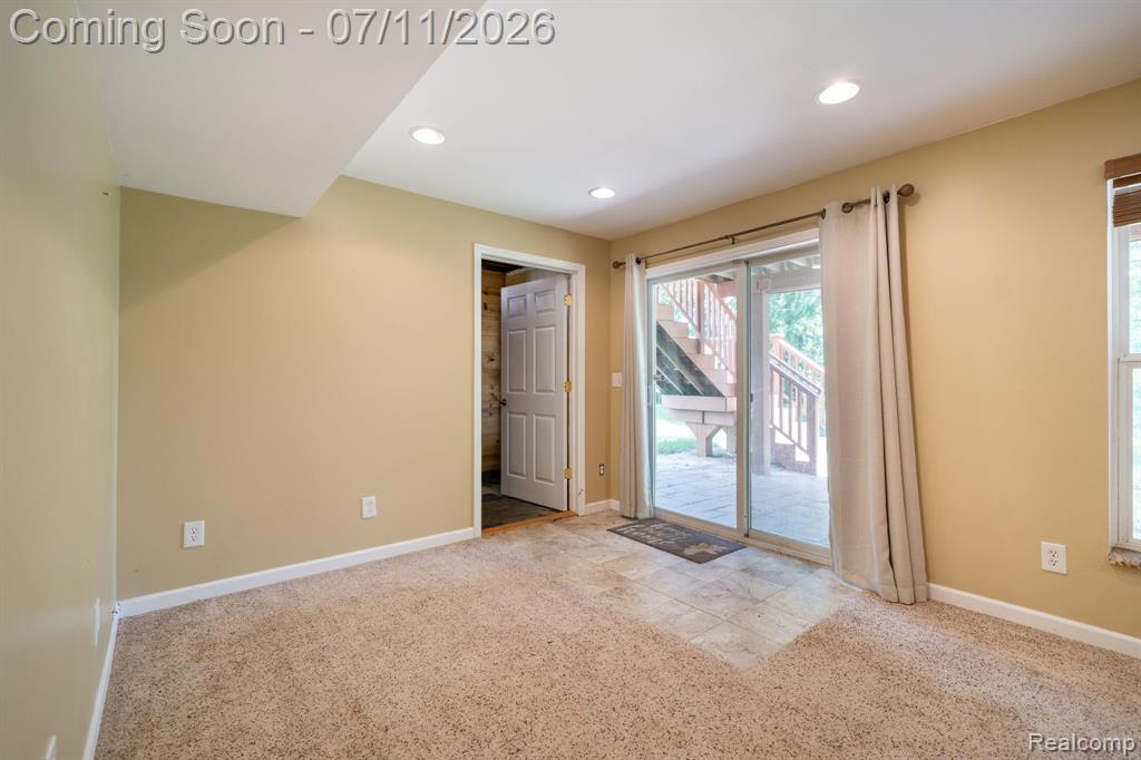416 Otter Run Road, Holly, MI 48442 — Photo 33