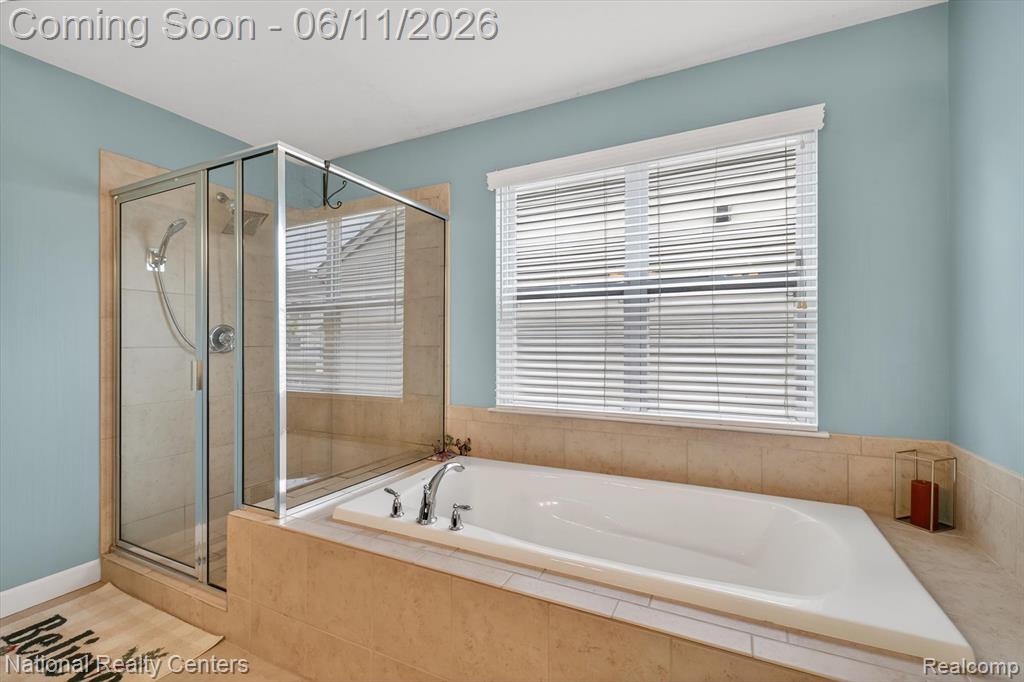 27412 Victoria Road, Novi, MI — Photo 27