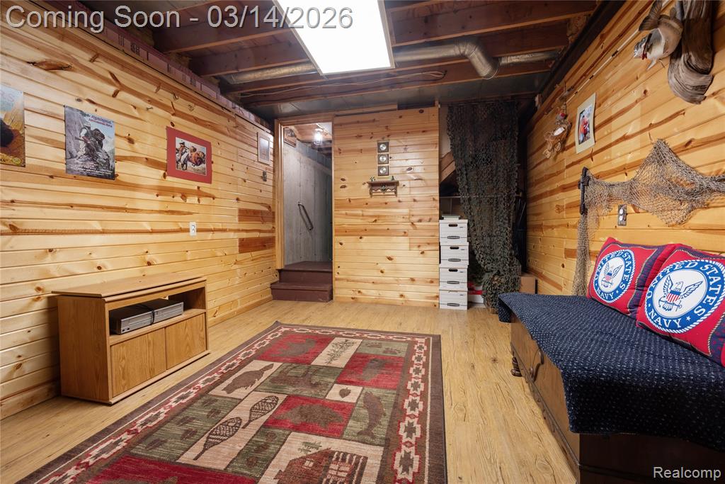 1684 Lombardy, Highland, MI 48356 — Photo 22