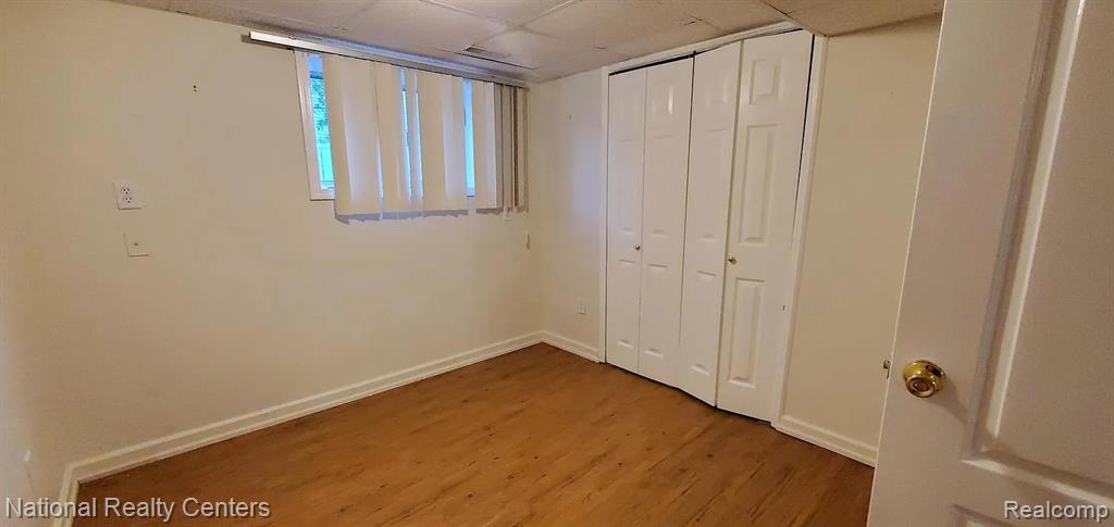 1349 Beach Drive, Lake Orion, MI — Photo 14