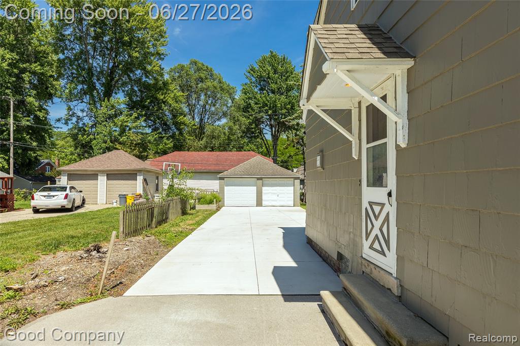 880 Notre Dame Street, Grosse Pointe, MI 48230 — Photo 33