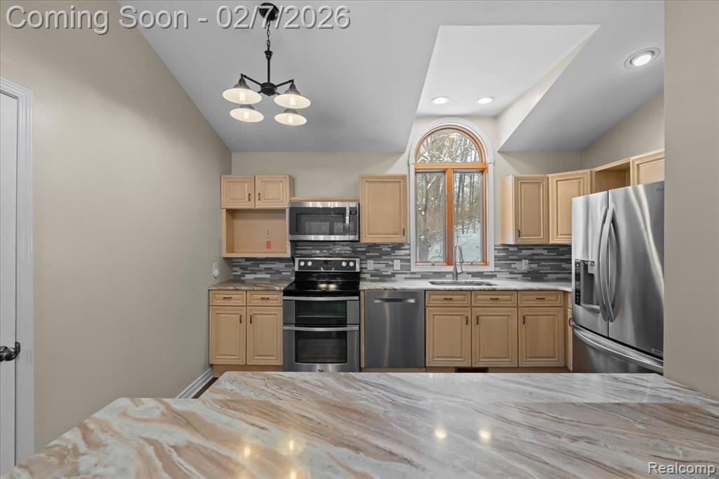 411 Rush Lake Road, Pinckney, MI 48169 — Photo 15