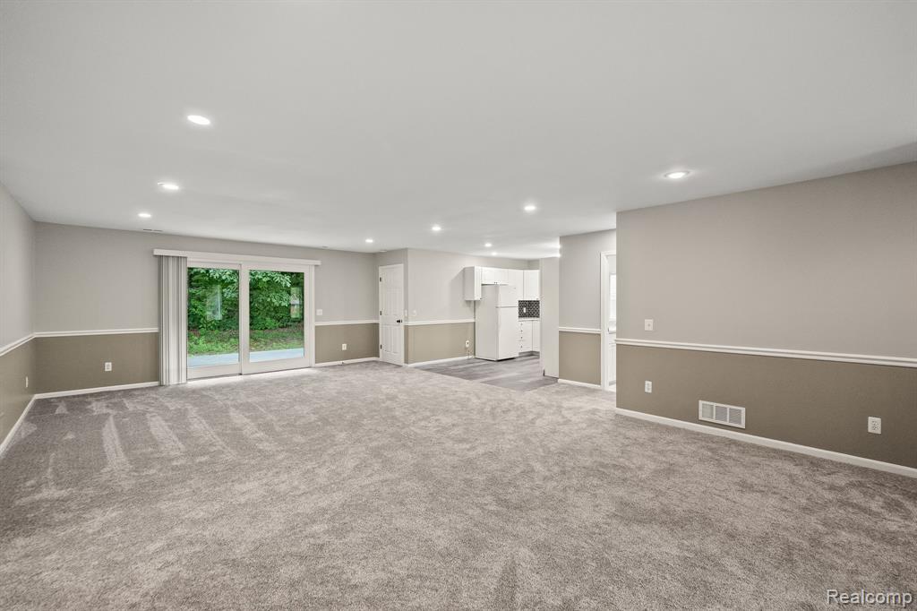 51429 Morowske Drive, Shelby Twp, MI 48316 — Photo 7