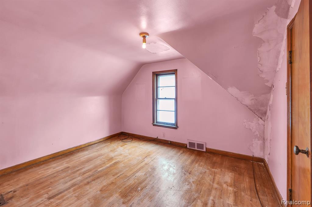 5635 BRANDON Street, Detroit, MI 48209 — Photo 12
