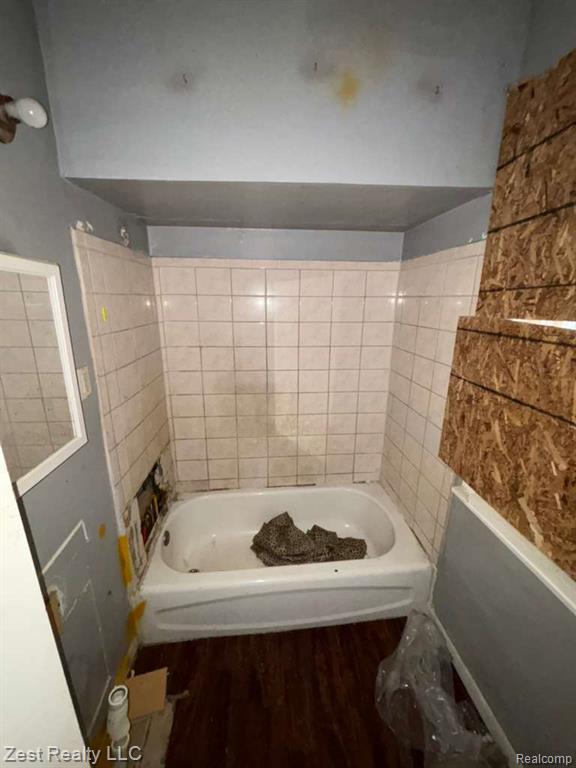 9206 PINEHURST Street, Detroit, MI 48204 — Photo 9