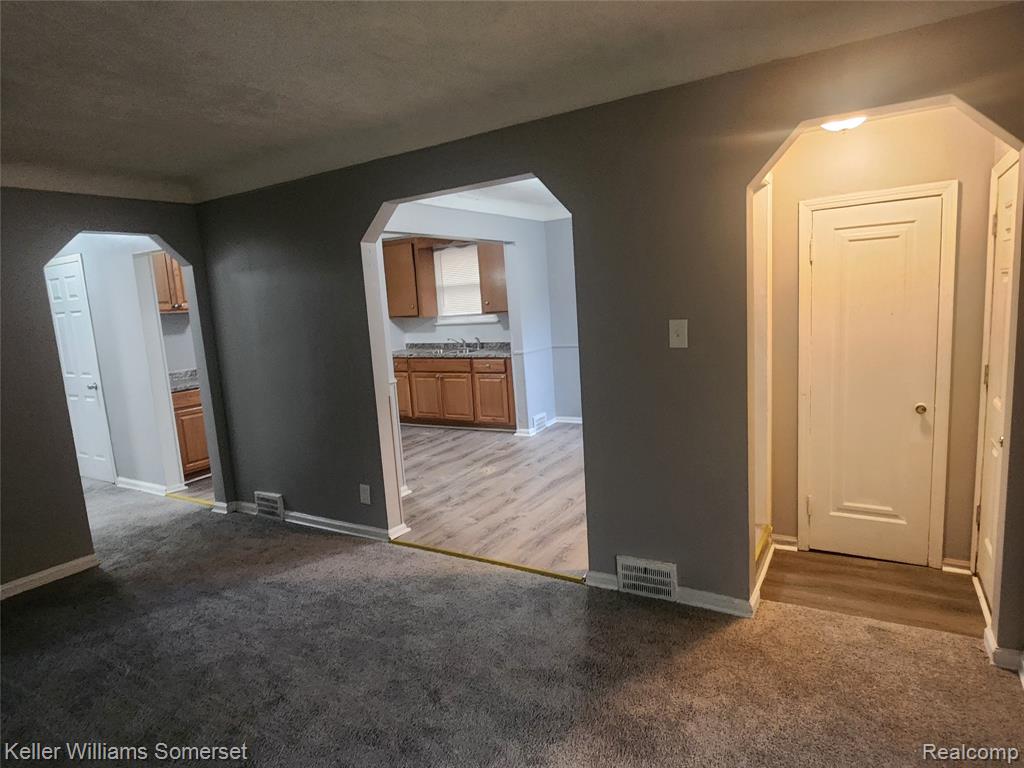 9116 Hartwell Street, Detroit, MI 48228 — Photo 4
