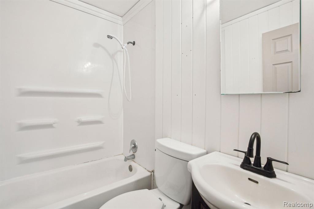 9091 MAPLEWOOD Drive, Clio, MI 48420 — Photo 19