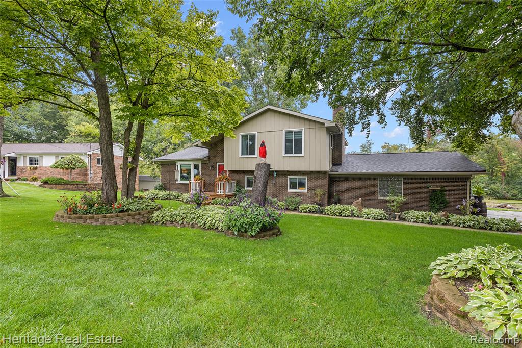 5021 PAULA Avenue, Clarkston, MI — Photo 58