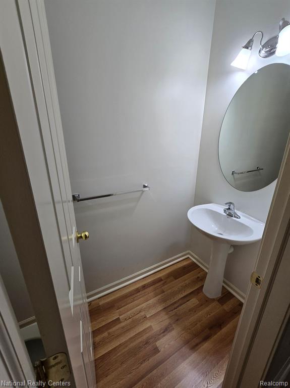 4058 RADCLIFF Drive, Canton, MI 48188 — Photo 12
