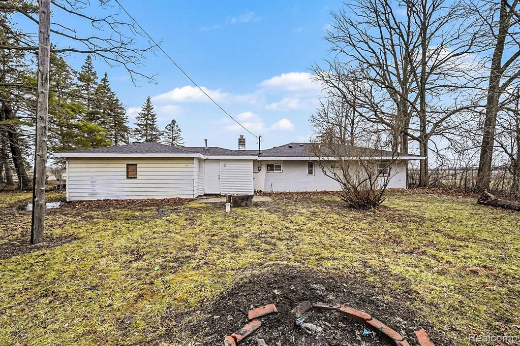 4267 Torrey Road, Flint, MI 48507 — Photo 15