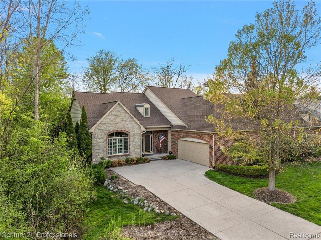 4735 OAKHURST RIDGE Road, Clarkston, MI 48348 — Photo 4
