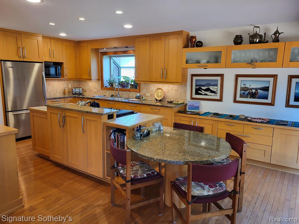 6358 TIMBERWOOD S, West Bloomfield, MI — Photo 29
