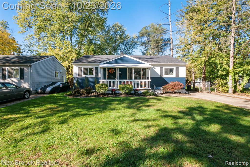 18497 Wakenden, Redford, MI 48240