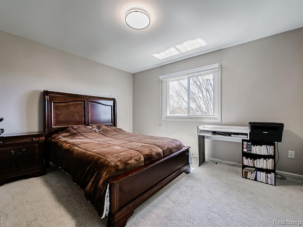 43261 CHARDONNAY Drive, Sterling Heights, MI 48314 — Photo 23