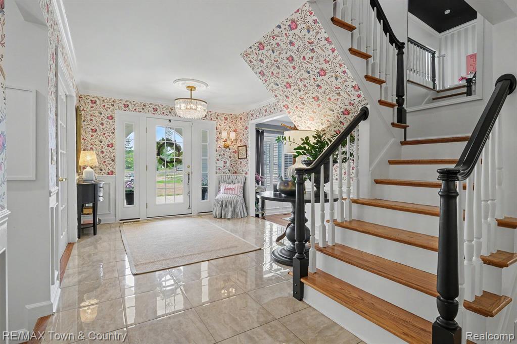 3246 Fieldstone Drive, Flushing, MI 48433 — Photo 4