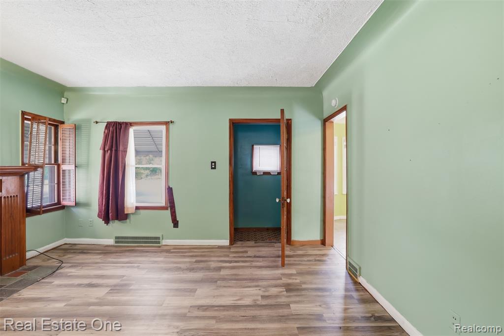 11321 Terry Street - Photo 5