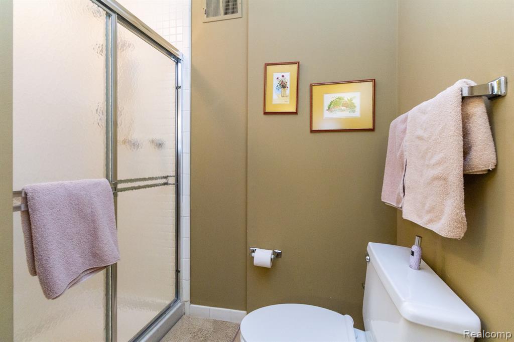 8337 Colony Drive, 1, Grosse Ile, MI 48138 — Photo 26