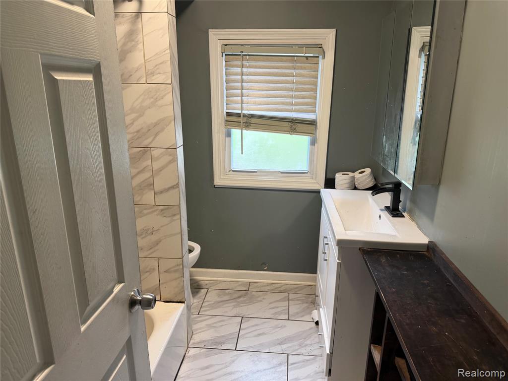 39865 Sylvia Street, Harrison Township, MI — Photo 11