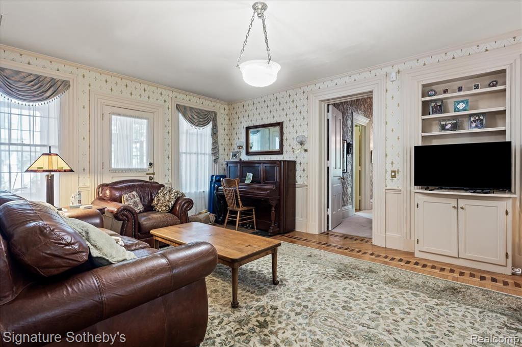 410 N Eagle Street, Marshall, MI 49068 — Photo 18