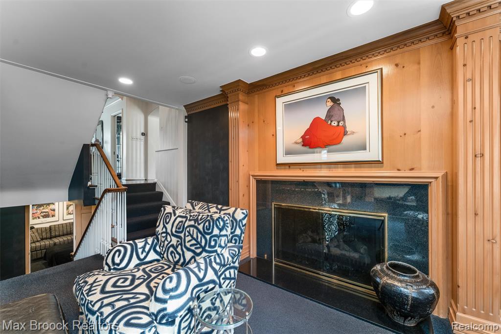 919 W Glengarry Circle, Bloomfield Hills, MI 48301 — Photo 36
