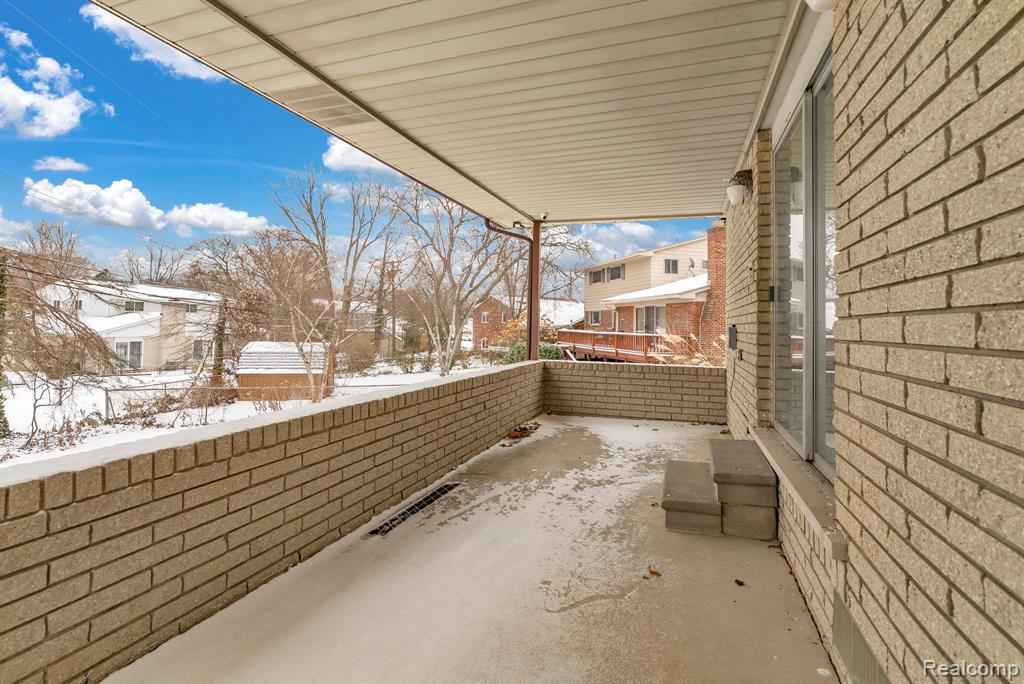 640 Cumberland Street, Mount Clemens, MI 48043 — Photo 18