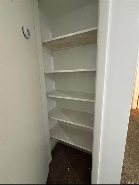 6375 Helen Street, Garden City, MI — Photo 12