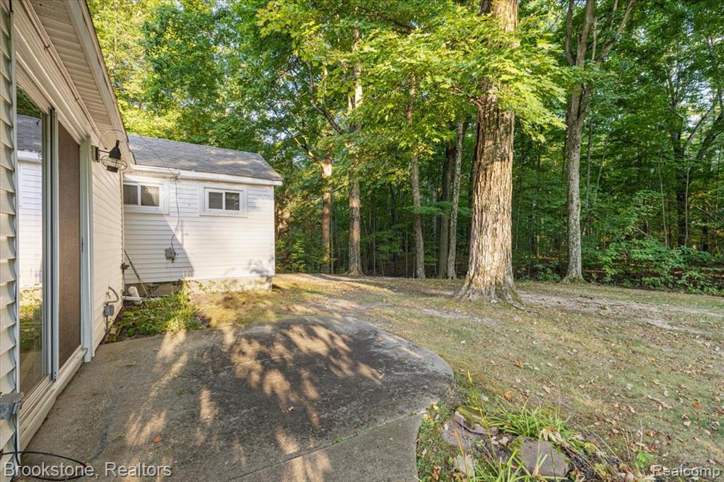 728 E Romeo Road, Oakland, MI — Photo 16