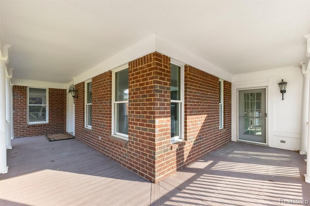 6555 WARREN Road, Ann Arbor, MI 48105 — Photo 10