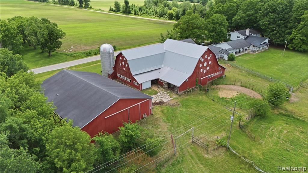 5726 Barnes Road, Millington, MI 48746 — Photo 11