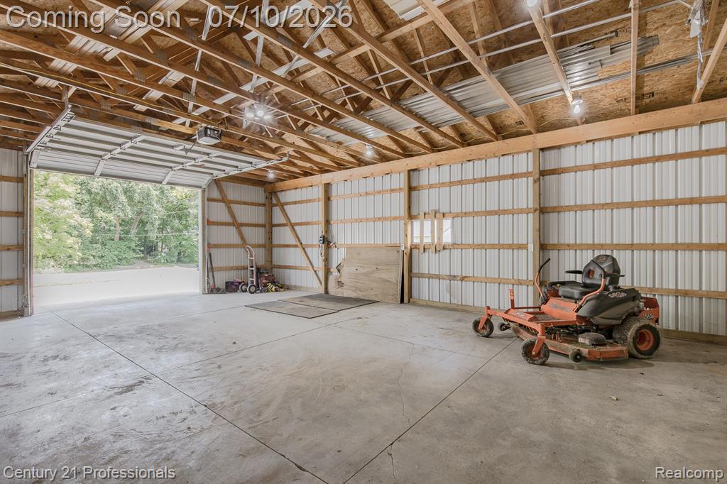 1790 Kent Road, Ortonville, MI 48462 — Photo 38