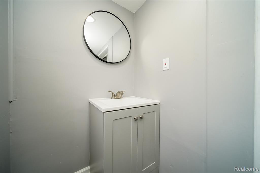 5943 FELLRATH Street, Taylor, MI 48180 — Photo 55