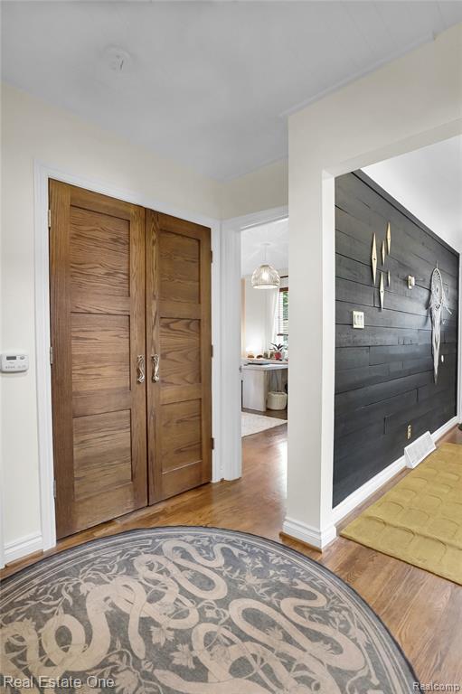 705 N Dorchester Avenue, Royal Oak, MI 48067 — Photo 18