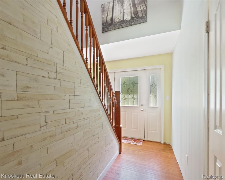 7080 Oak Park Drive, Vassar, MI 48768 — Photo 24