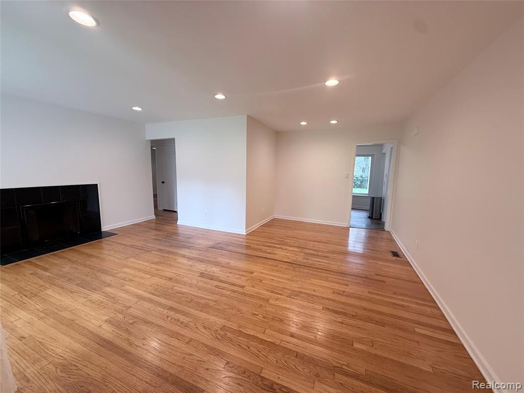 15708 Birwood Avenue, Beverly Hills, MI 48025 — Photo 4