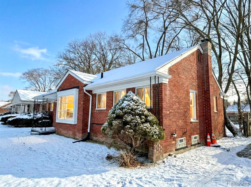9550 Heyden Street, Detroit, MI 48228 — Photo 6