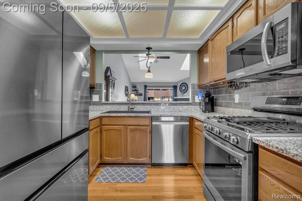 43559 Riverbend Boulevard, Clinton Twp, MI 48038 — Photo 11