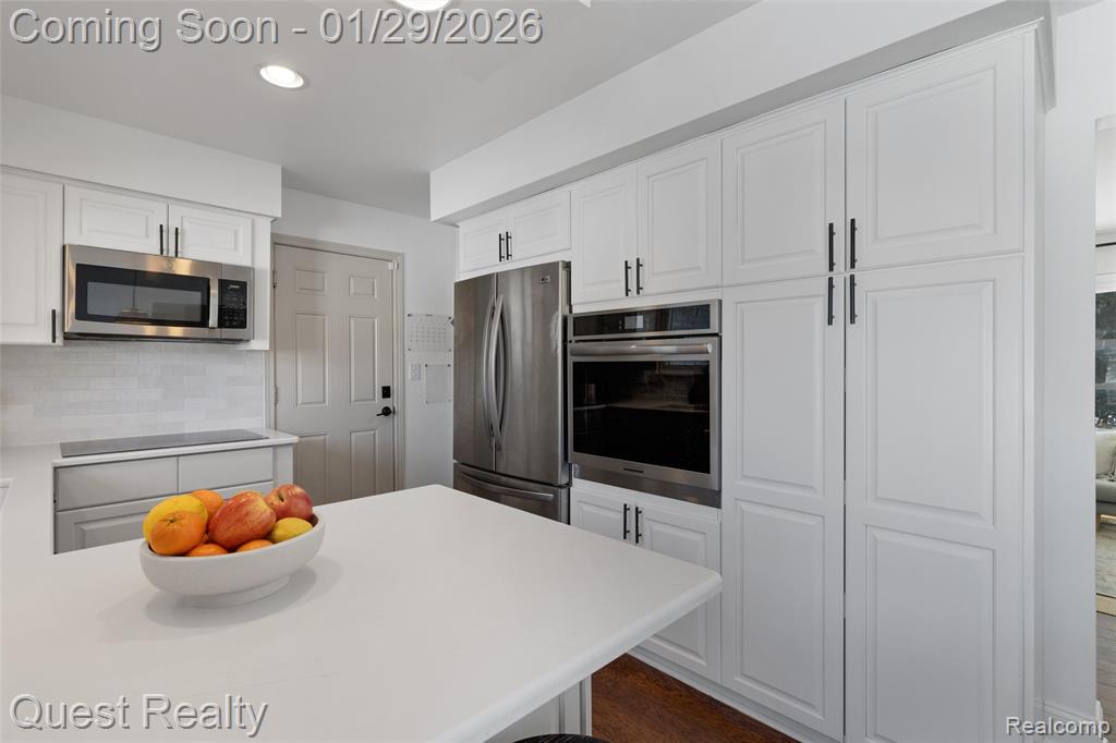 6702 Cathedral Drive, Bloomfield Hills, MI 48301 — Photo 11