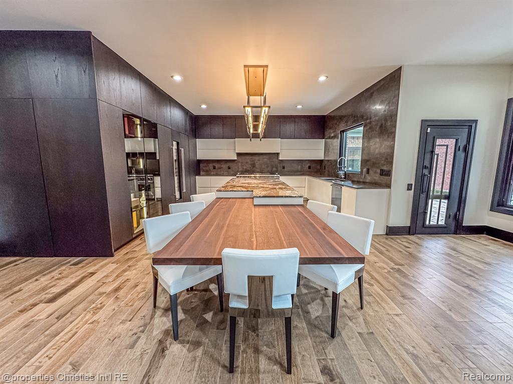 47490 BELLAGIO Drive, Northville, MI 48167 — Photo 15