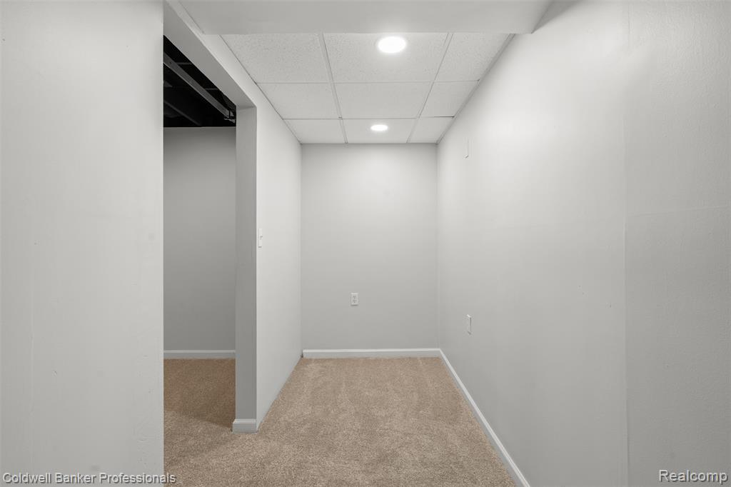 16413 MULBERRY Way, Northville, MI 48168 — Photo 39
