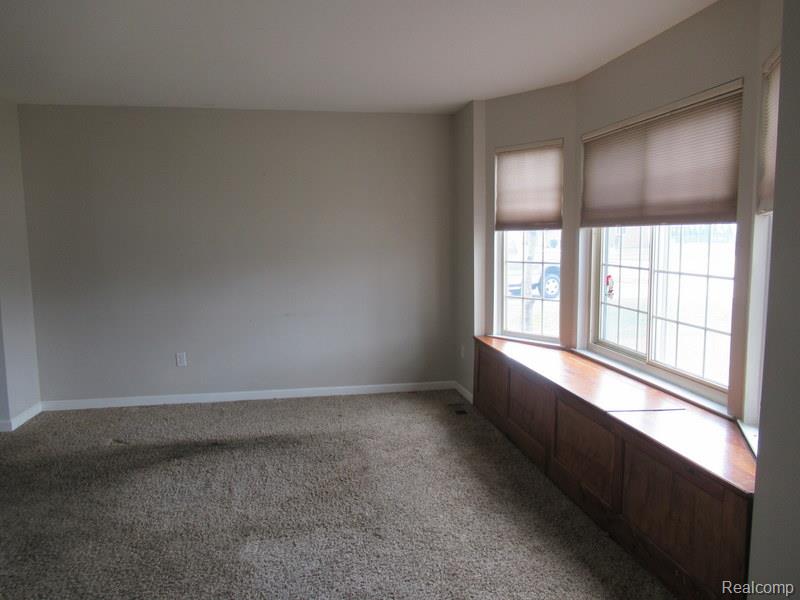43120 Chaucer Drive, Sterling Heights, MI 48313 — Photo 12