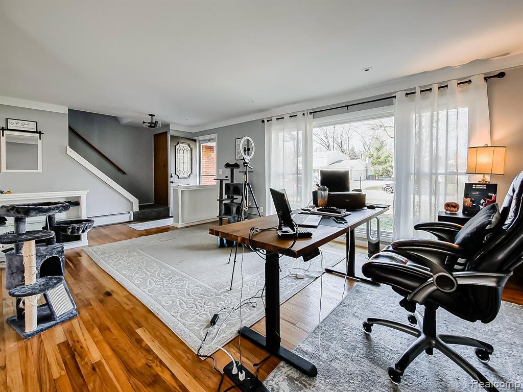 15958 Shadyside Drive, Livonia, MI, 48154