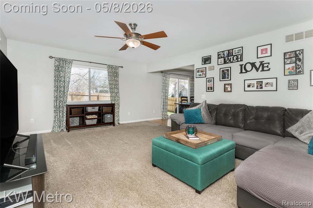 4202 Seeden Street, Waterford, MI 48329 — Photo 4