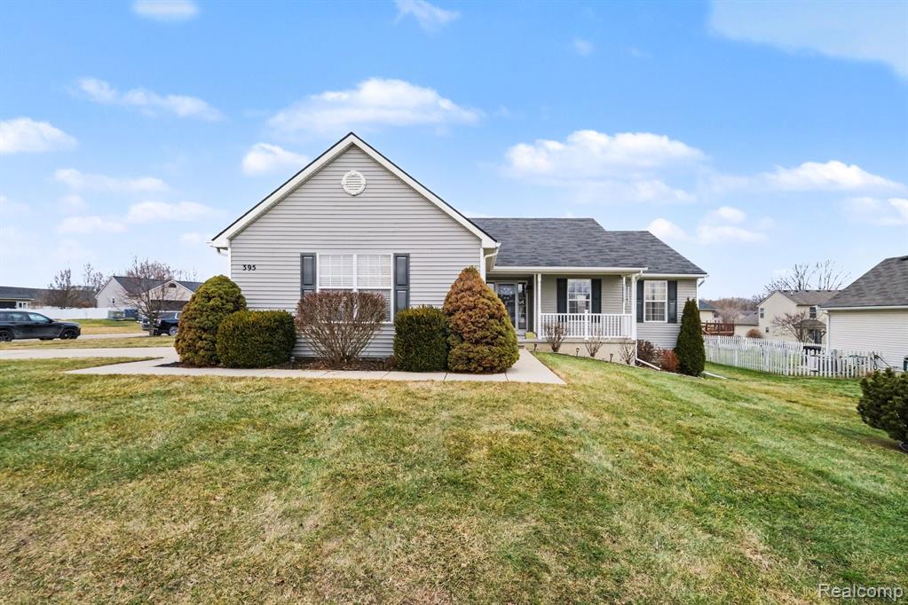 395 Haystack Drive, Linden, MI 48451 — Photo 27