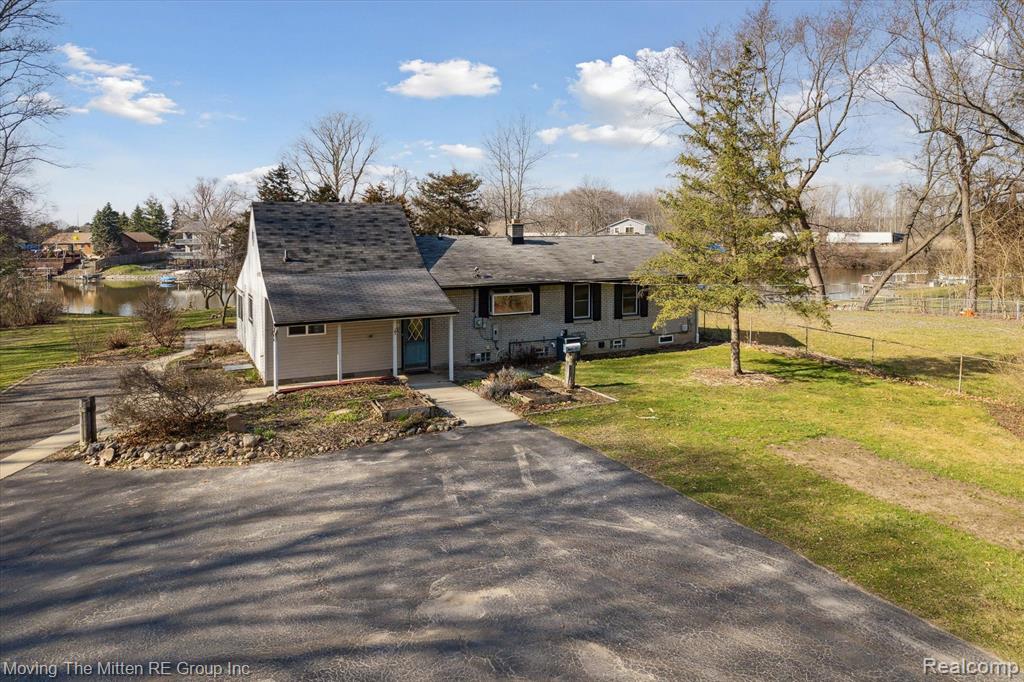40320 ALDEN Road, Van Buren, MI 48111 — Photo 62