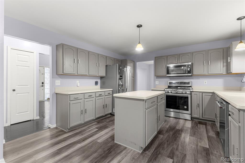 6950 Anna Drive, Van Buren, MI 48111 — Photo 14
