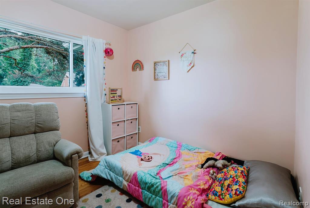 52471 Ihla Street, Shelby Twp, MI 48316 — Photo 17