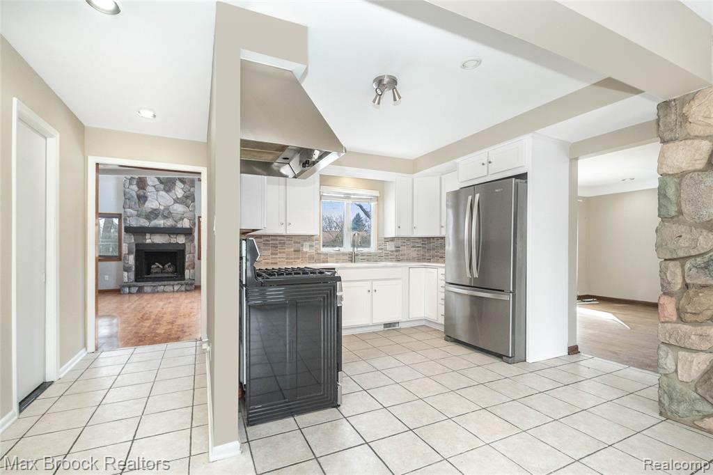 6730 Halyard Road, Bloomfield Hills, MI 48301 — Photo 23