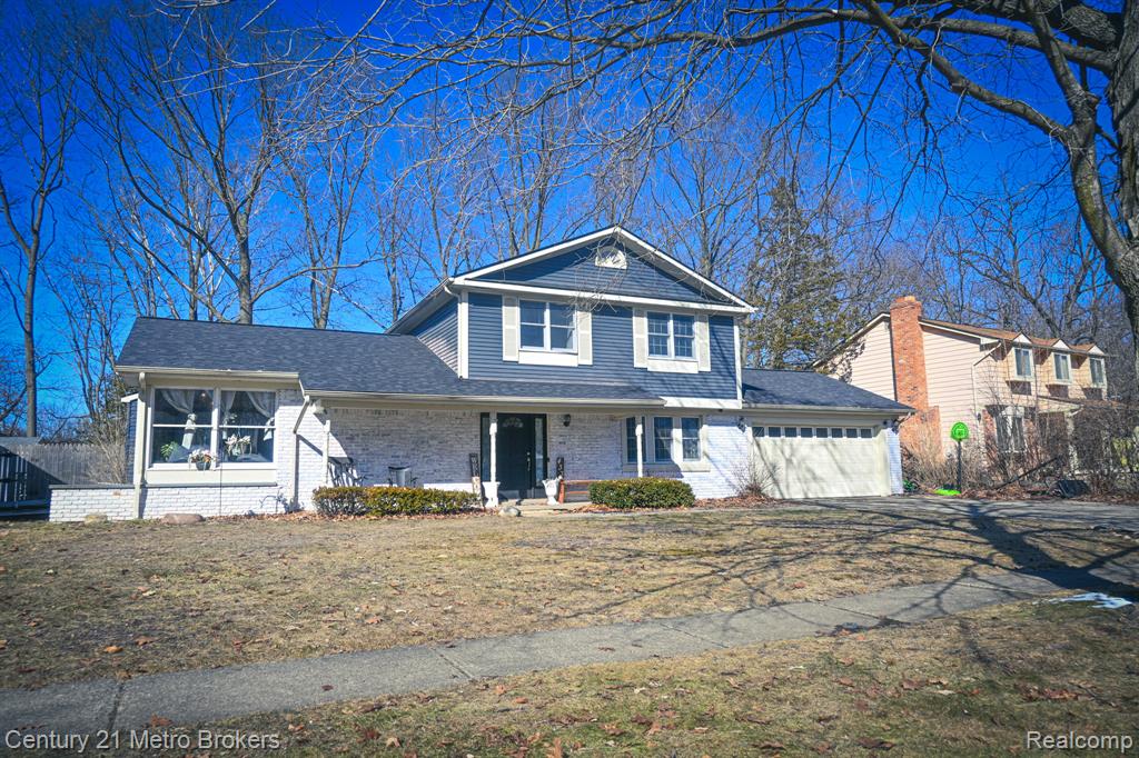 433 Dutch Mill Drive, Flushing, MI 48433 — Photo 2