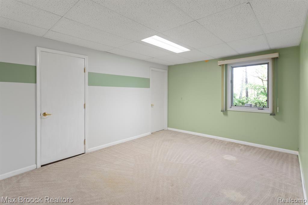 21394 Magnolia Court, 7, Farmington Hills, MI 48336 — Photo 14